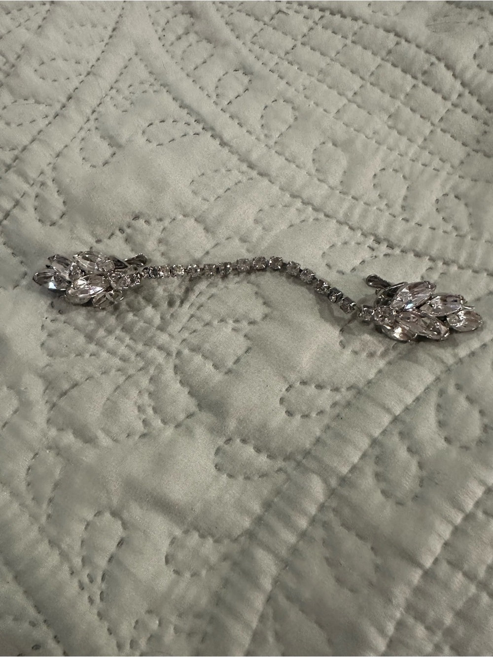 Vintage Silver Rhinestone Sweater Cinch Clip